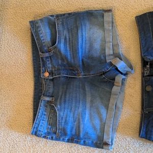 Time and Tru Midrise Short Bundle